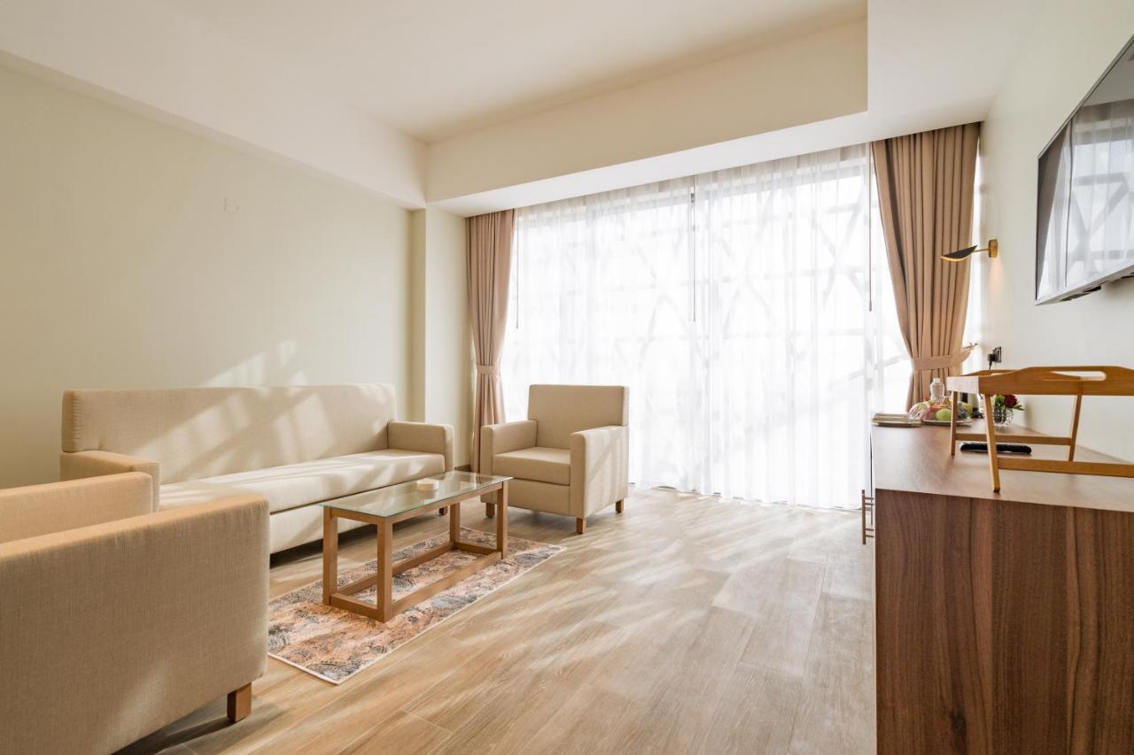 Kyriad Maskat Exterior foto